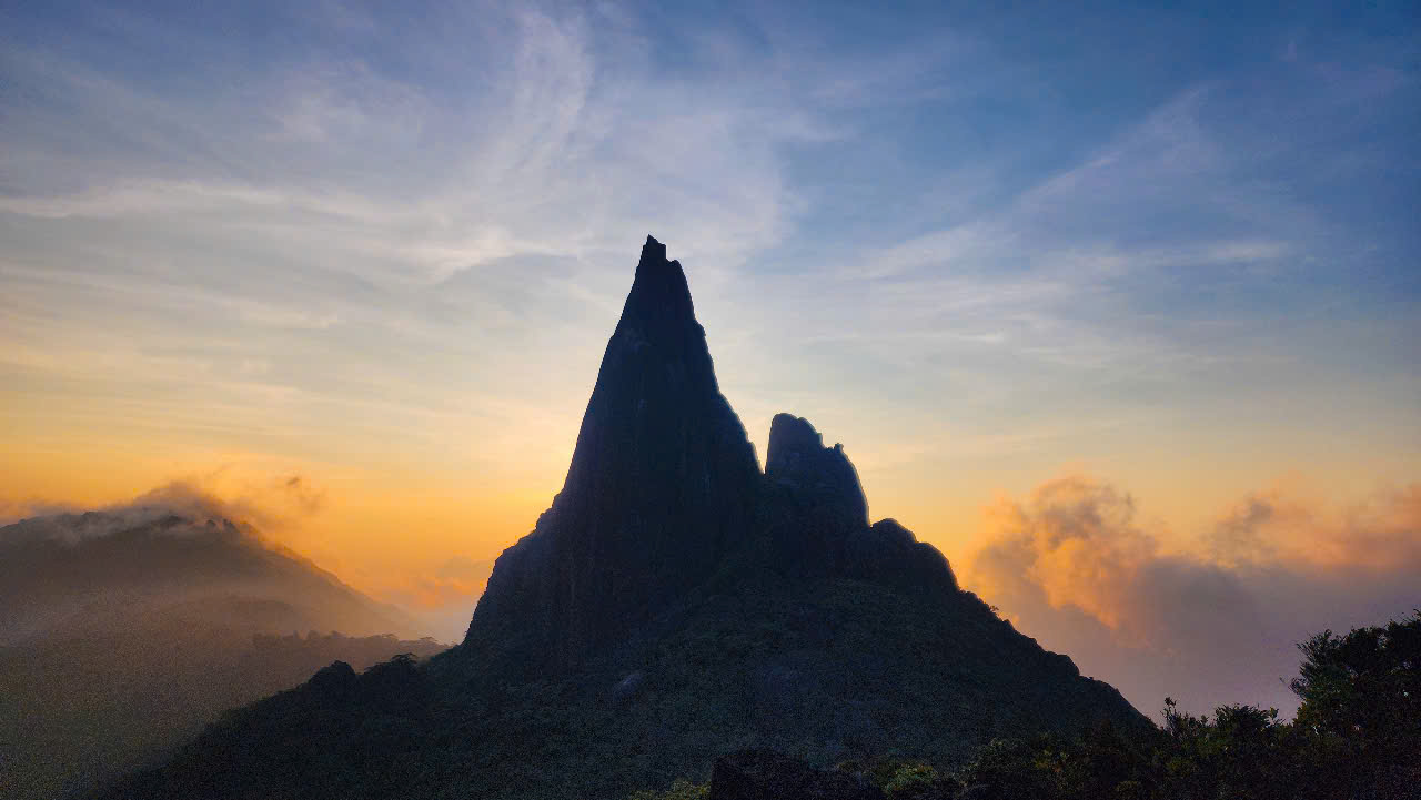 Daklak - Chư Mư - Hòn Vọng Phu - Thác Bay 2 Ngày 1 Đêm.